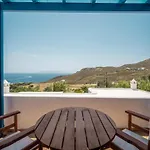 Niel Serifos *