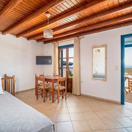 아파트 Niel Serifos