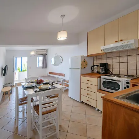Niel Serifos Apartment