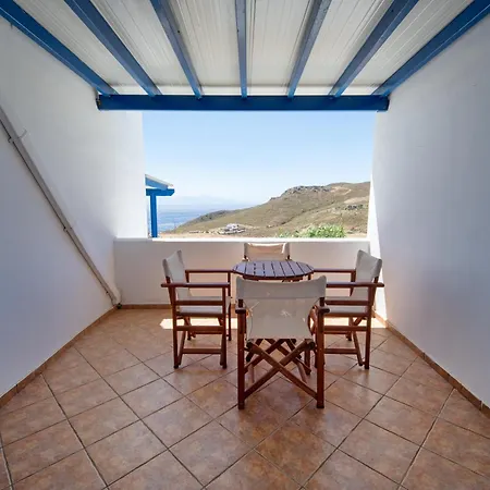 Niel Serifos Apartment *