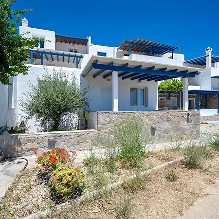 Niel Serifos Apartment