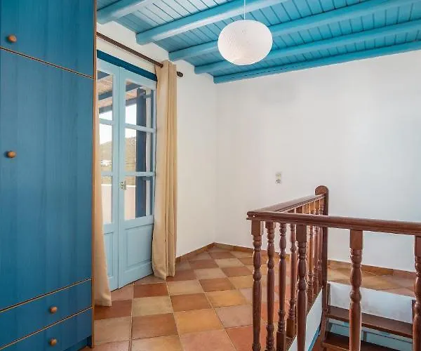 Niel Serifos Lägenhet *