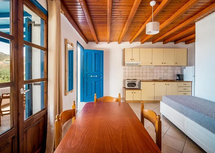 Niel Serifos * Ramos